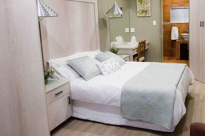 فندق Terrace Lofts Standerton المظهر الخارجي الصورة
